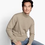 Apparel Oatmeal XB6RX819 Johnston & Murphy Unisex Turtleneck Sweater